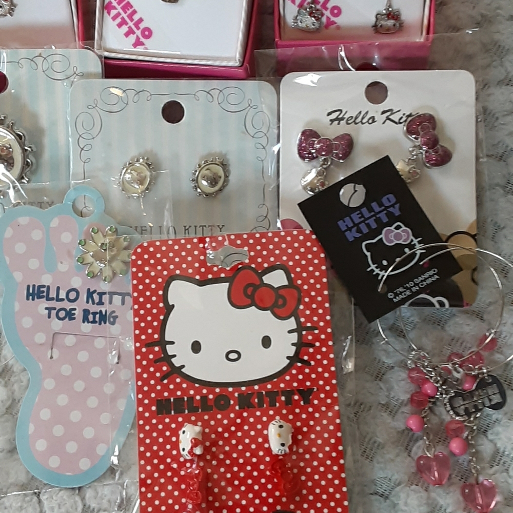 Sanrio "Hello Kitty" theme sterling silver jewelry